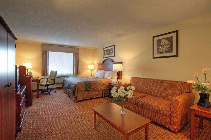 Best Western York Inn Room photo